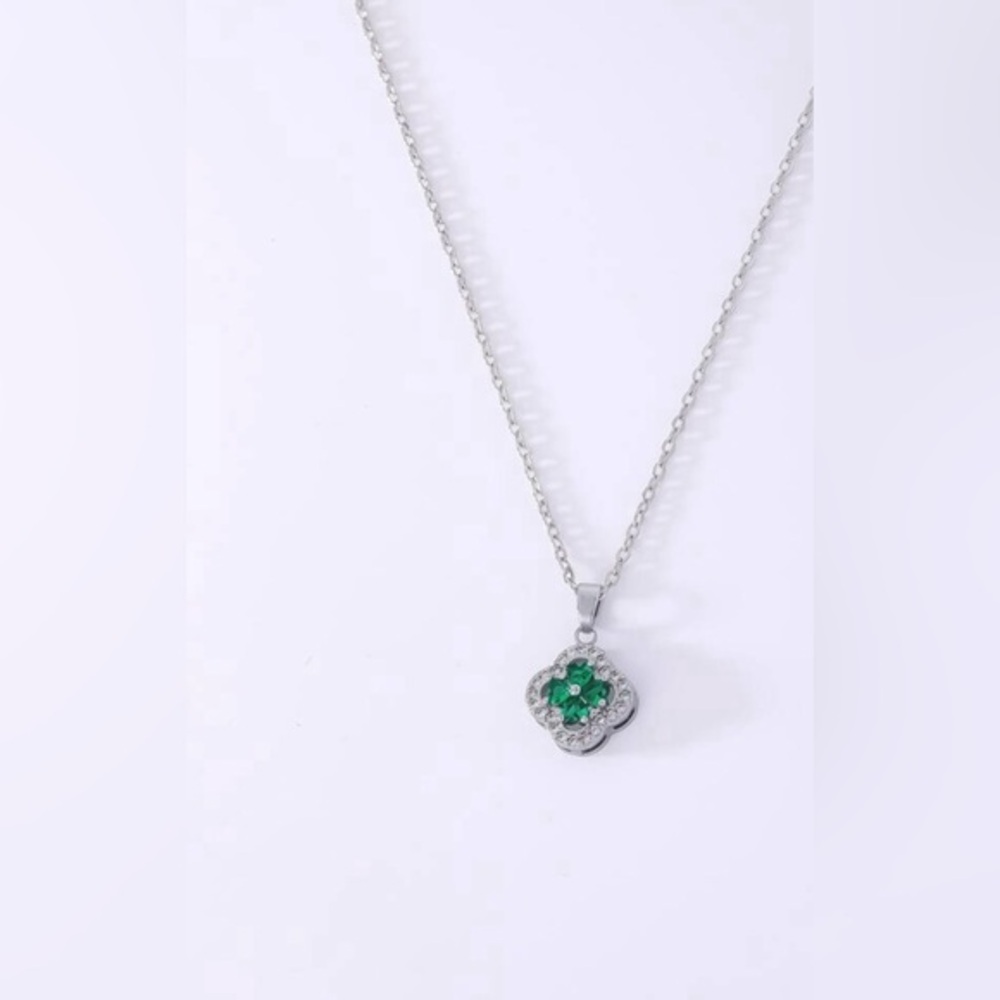 ANJALAI NECKLACE